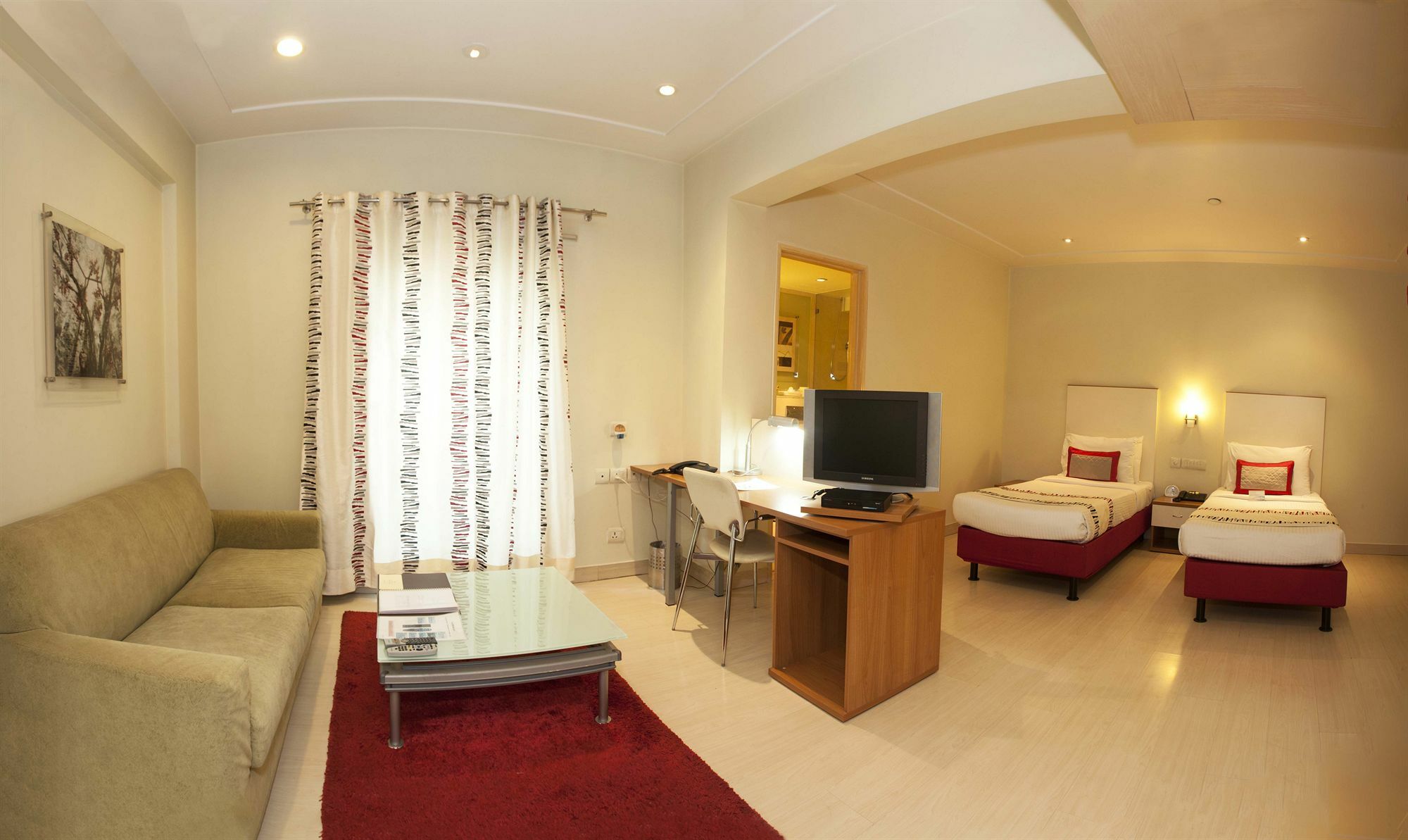 Avalon Courtyard Residence Suites Ню Делхи Екстериор снимка