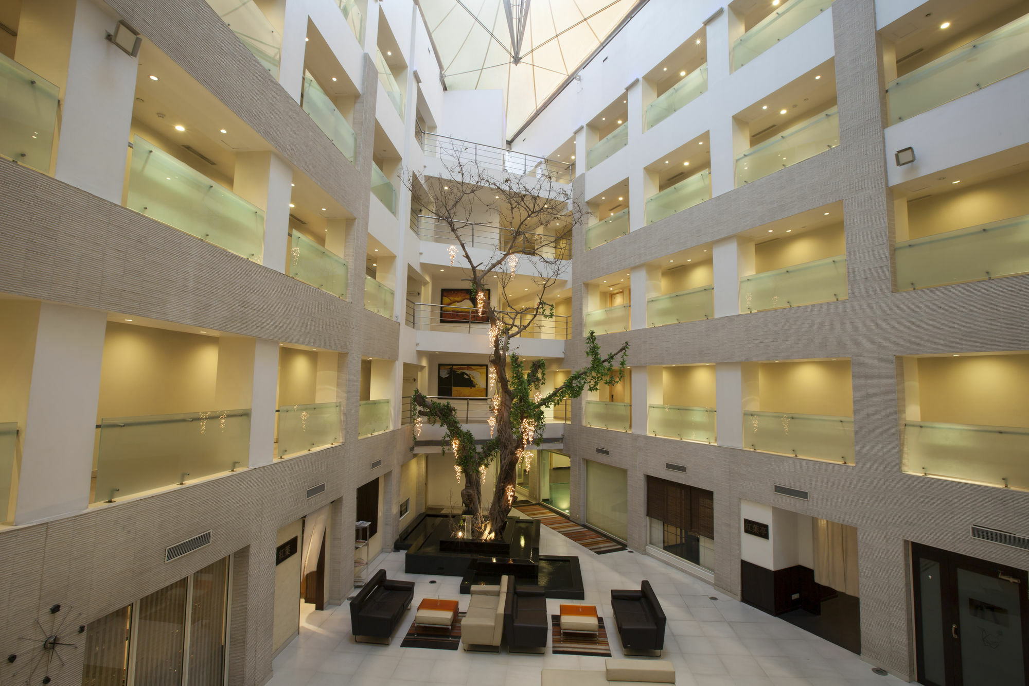 Avalon Courtyard Residence Suites Ню Делхи Екстериор снимка
